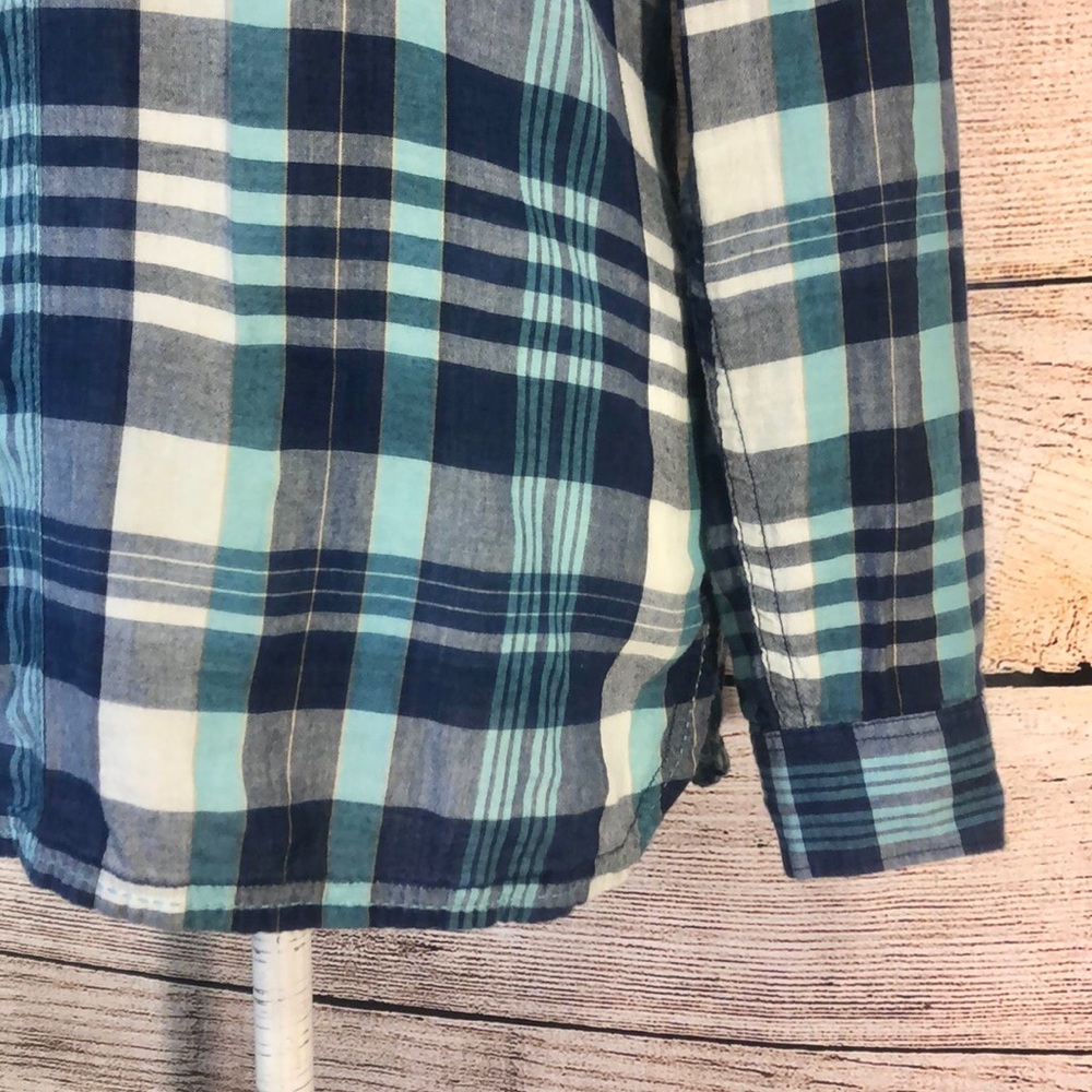 Toad&Co Indigo Ridge Plaid Button-Up - Picture 4 of 10